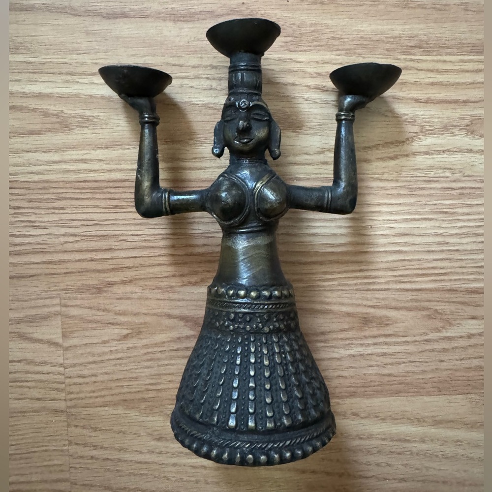 Antique INDIA Bastar bronze brass Woman w offering bowls deity candle holder